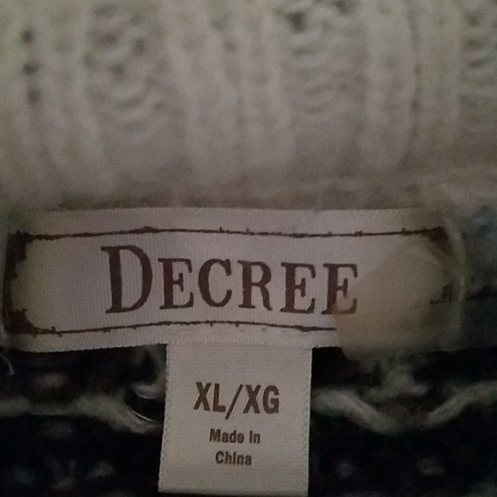 {Decree} Fair Isle Cardigan - Picture 3 of 6